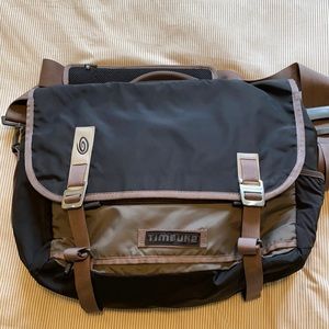 Timbuk2 messenger bag.  Black and gray